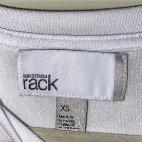 Nordstrom White Top Asymmetrical | Fitted cuffed sleeves ZS - Picture 4 of 4